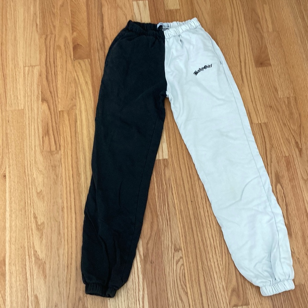 Adika sweatpants